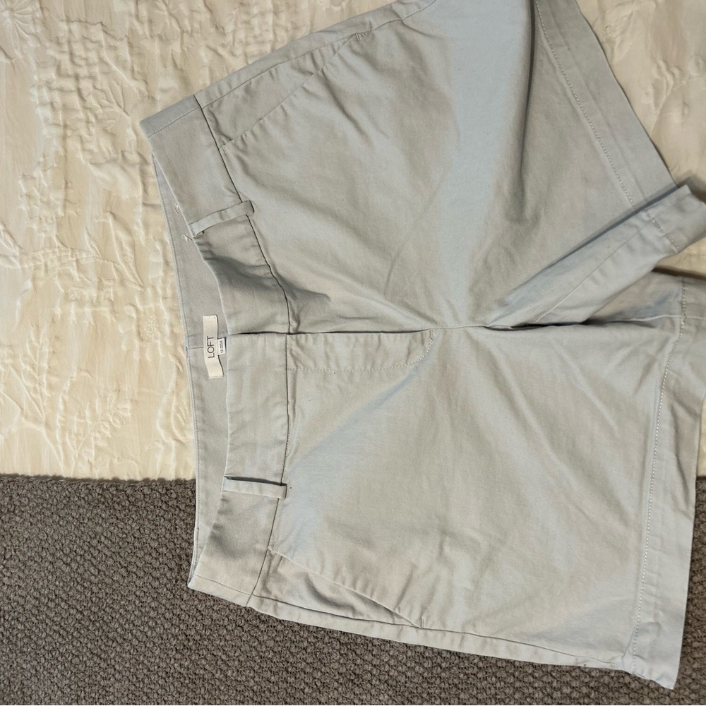 LOFT Light Gray Women's Shorts